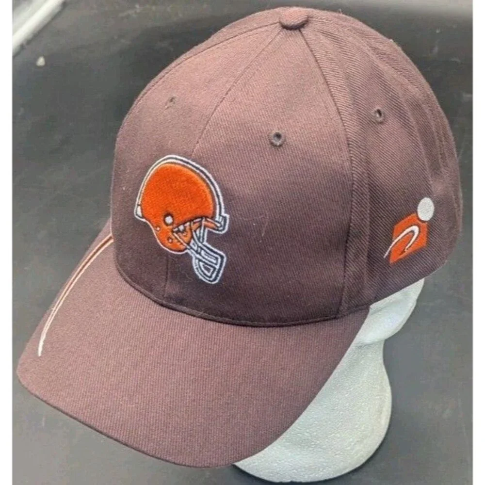 Sports Specialties Cleveland Browns NFL Football Adjustable Hat Cap Y2K